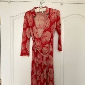 Diane Von Furstenburg vintage sundial wrap dress